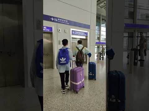就這樣從香港機場T1到東薈城outlet/S1和S56搭乘處
