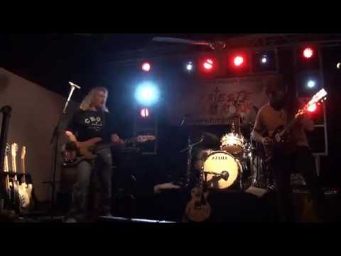 Ressel Brothers "Propeller Blues" 18-03-2014 opening act Ian Siegal and Mike Sponza