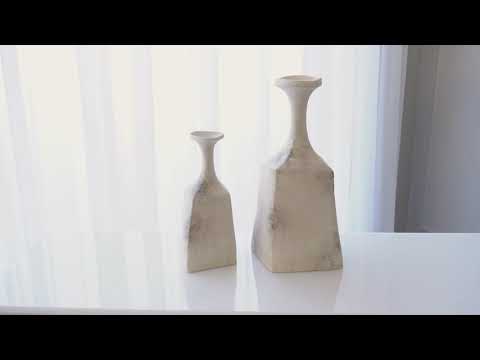 Rhombus Vase-Matte Cream Marble-Large(مزهرية - كريم رخام غير لامع - كبير)