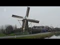 VIDEO: Red Bull racet ook tussen de molens door