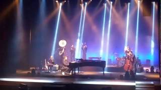 Raphael Gualazzi - mondello beach concerto Lecce 05.12.2016