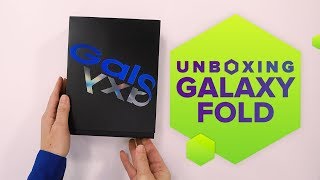 Galaxy Fold unboxing: Samsung goes big