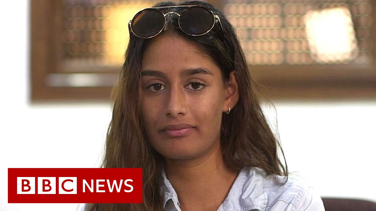 Spy for Canada smuggled UK schoolgirl to Syria - BBC News