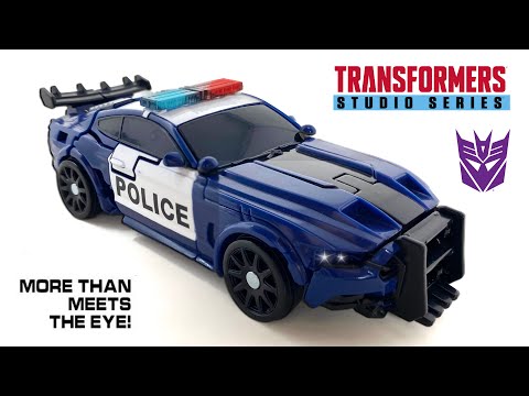 The BEST Barricade Figure YET?! Transformers Studio Series TLK Deluxe Class BARRICADE Review! (2026)
