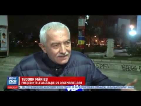 Monumentul lui Cristi Paturca din Piata Universitatii vandalizat de autori necunoscuti - 22.11.2016