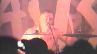 Slaves - The Hunter (Live At The Dalston Victoria)