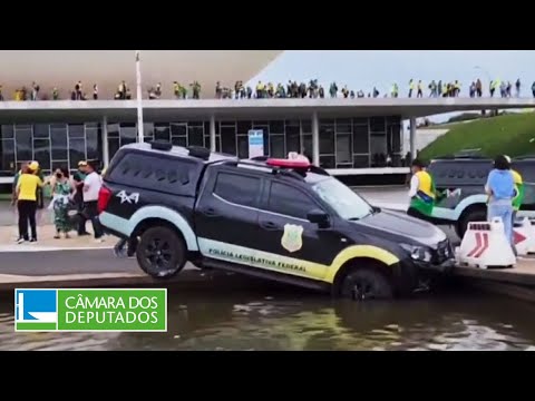 Avança projeto que anistia presos pelo 8 de janeiro - 08/10/24