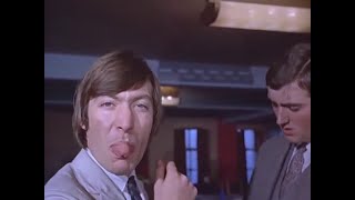 Rolling Stones - Gather Moss (British Pathé News 1964) (Hi Quality)