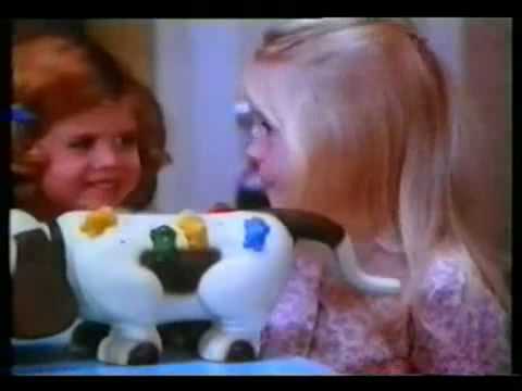 Ideal My Dog Has Fleas Advert 1984