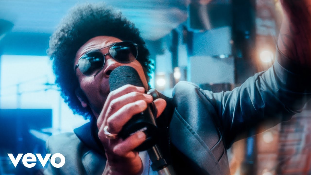 Thalles Roberto lança ‘Poderoso’ com baterista Aaron Sterling