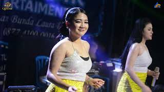 Download lagu SYAHLA AYU - GORESAN LUKA - BLMUSIK LIVE IN GIRIJAGABAYA CISIMET mp3