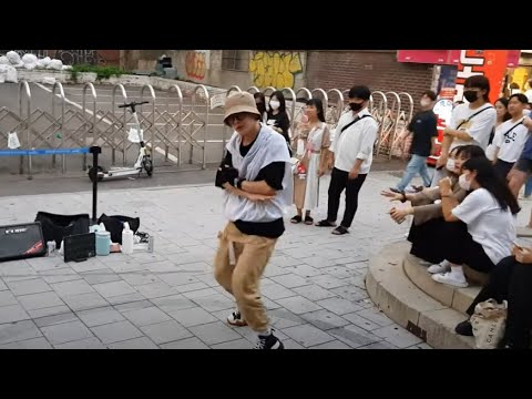 20220821 홍대 전 엠와이엠(MYM) 멤버 (Yu Kagawa 카가와 유-신화-찬욱) 합동버스킹 10 - Hype Boy _ NewJeans