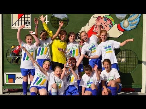 RKAVVTV met het LV meiden schoolvoetbaltoernooi 2014