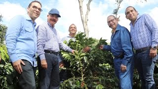 Danilo: “Campesinos ganarán dinero reforestando”