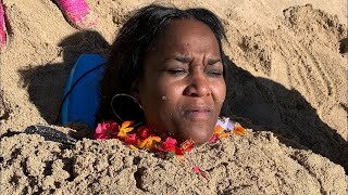 ON THE BEACH WITH MY FAMILY (you won’t believe what they did to me)