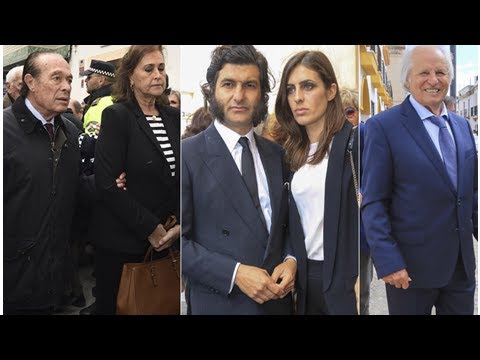 Grandes figuras del toreo dan el último adiós al rejoneador Ángel Peralta