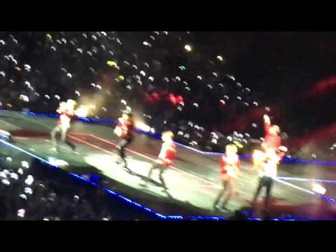 170401 Medley - BTS - Wings Tour in Anaheim