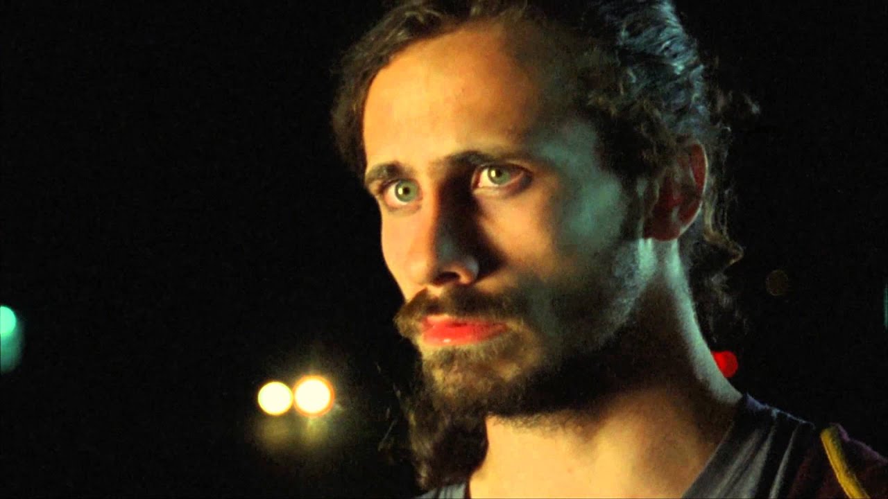 Teaser/trailer CAÇADOR