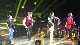 NKOTBSB Concert Fancam-As Long As you Love Me by BSB