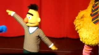 2012.05.07.Doing the Pigeon.Bert.Live.video excerpt