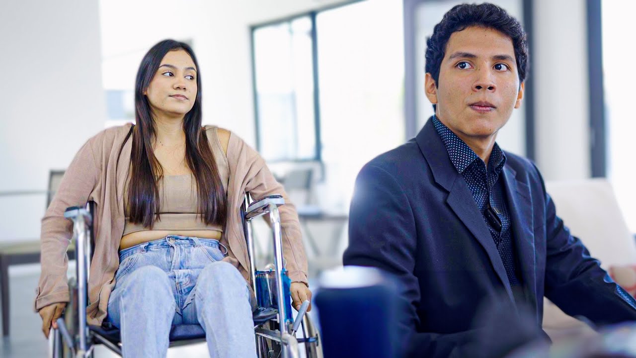 Se alejó al descubrir que la chica que le gustaba era discapacitada sin pensar que seria su jefa