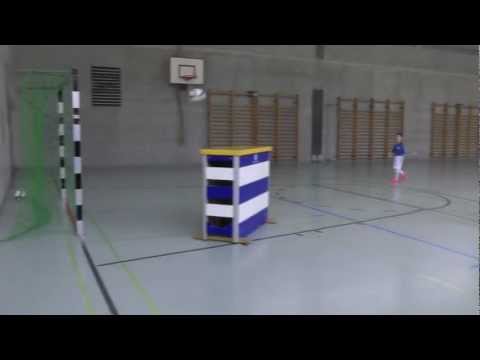 Fussballtraining: Lobball - Torschuss - Technik