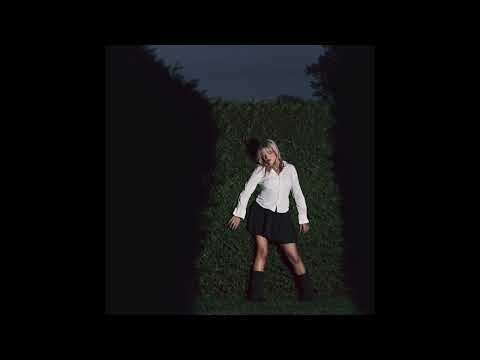 DJ Suzy - White Rabbit