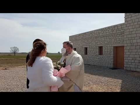 Charbel TV-Ślub Marioli i Dawida, pierwszy'w parafii i pustelni św. Charbela we Florencji-05.04.2021