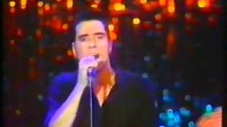 Loquillo & Trogloditas - La policia