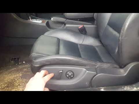 18C0429 - 2004 Audi A4 Quattro Cabi AWD - Driver Left Front Power Seat