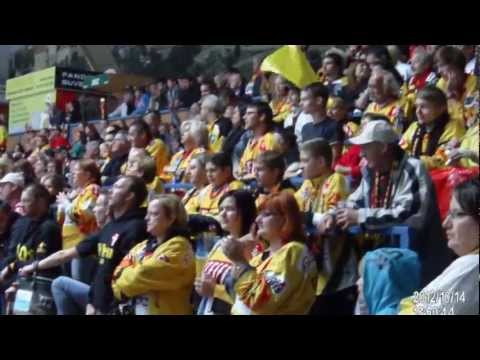 HC Orli Znojmo vs. UPC Vienna Capitals (14.10.2012): Caps-Fans (Invasion)
