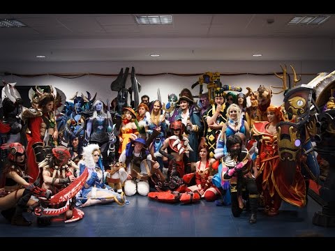 Road to ESL One Frankfurt: The Cosplayers
