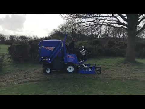 Iseki SF224 Out Front High Dump Collector Mower - Image 2