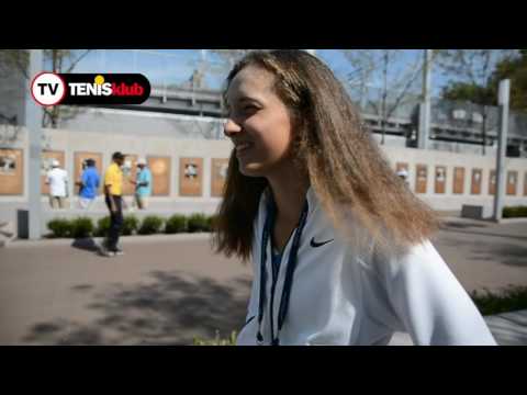 Lekcja słoweńskiego z Igą Świątek i Kają Juvan | TENISKLUB TV