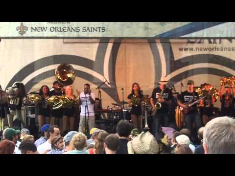 Brass-A-Holics at Wednesday at the Square