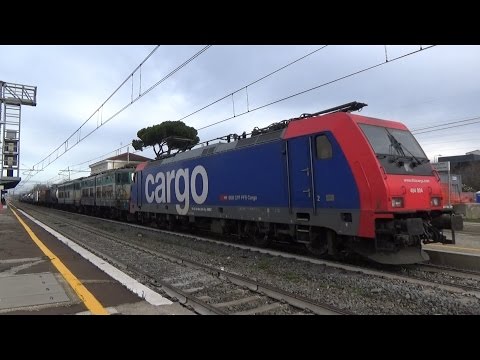 TRIPLA DI LOCOMOTORI per il TCS 51053 (E484 + E655 + E655), in transito a Pomezia!!!