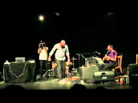 Rocket- Praed (Live @ theatre de beirut june 2011)