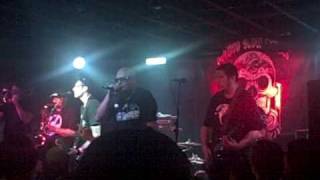 Voodoo Glow Skulls (live) - Drunk Tank - 06-21-08