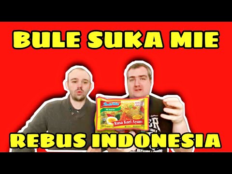 BRITISH GUYS TRY SOUP INDOMIE NOODLES  | BULE KETAGIHAN MAKAN INDOMIE KUAH