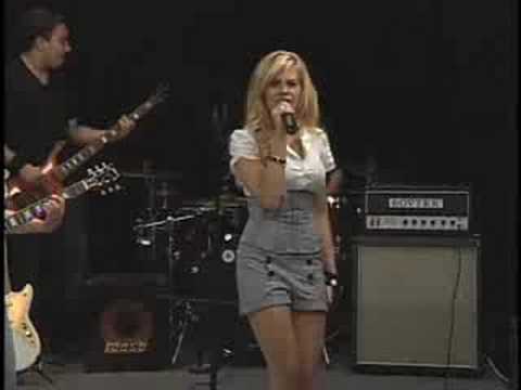 Late Night with Johnny P Show / Nicollette Varanelli Live