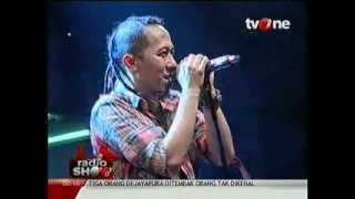 Download lagu PAS Band _ Sejuta Harapan @RadioShow_tvOne 2012_06_06_00_12_59.mp4 mp3