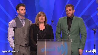 Chris Evans, Scott Evans, and Mom at the #glaadawards video