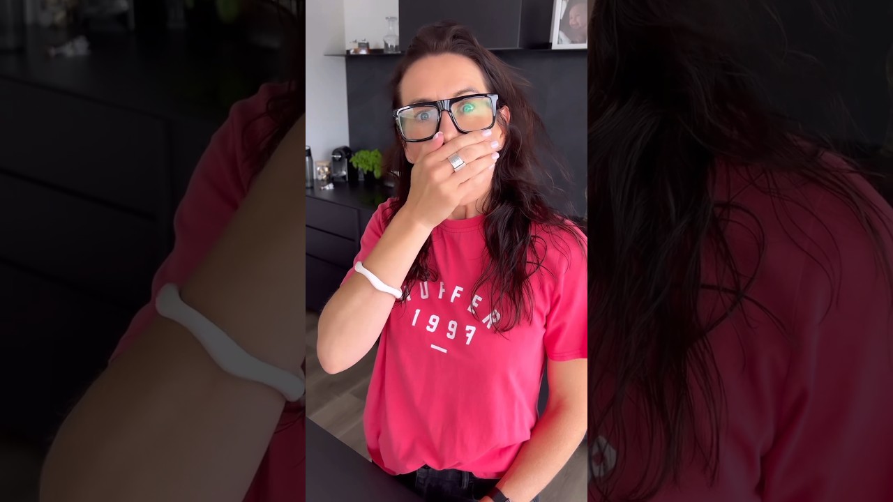 The Secret to a Happy Marriage #marriagehumor #couplecomedy #husbandwifecomedy