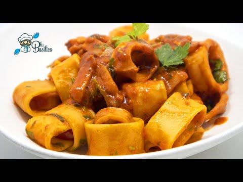 Calamarata - a typical Neapolitan recipe with an exceptional flavor