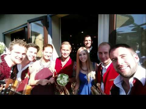 Almrauschmusi- s'kost jo nix