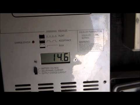 Solar Full, Nice Amps, Nice Volts, good power reserve for bad weather!