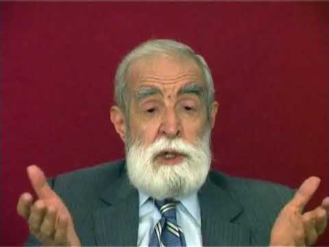 İmam İskender Ali Mihr - İnsan En Çok Mutluluğu, Başkalarını Mutlu Ettiği Zaman Yaşar