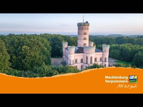 Mit Wanderschuhen auf Zeitreise über die Insel Rügen gehen