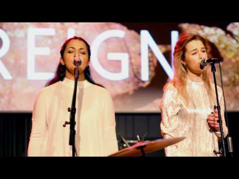 REIGN Live - [Don't wake me up - Lianne La Havas]