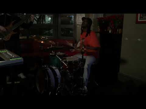 Mike Mitchell tearin’ it up